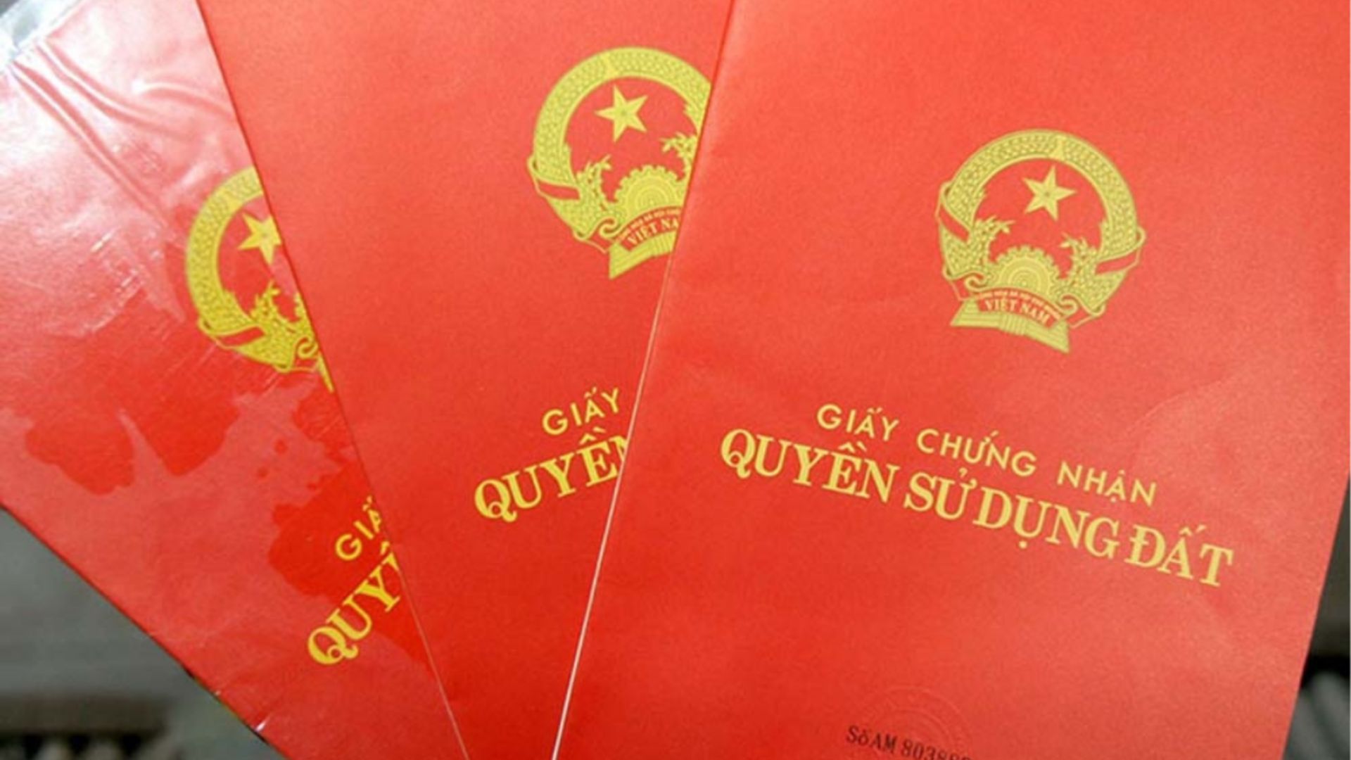 Chi phí sang tên sổ đỏ gồm những gì?